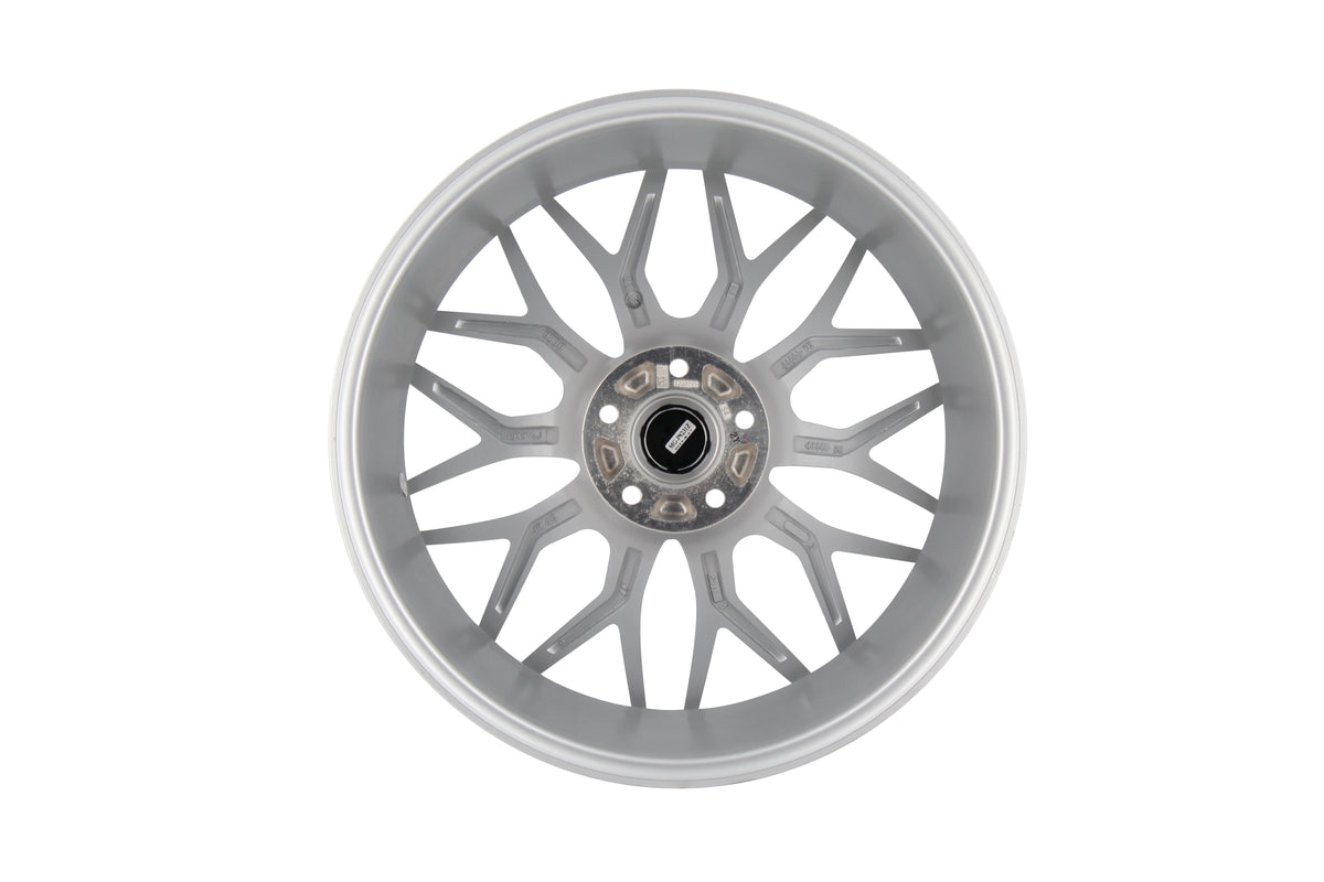 MT02 19x9.5 +38 Machined