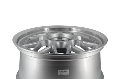 MT03 19x9.5 +35 Silver w/ Machined Lip