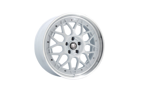 MT03 19x8.5 +35 White w/ Machined Lip