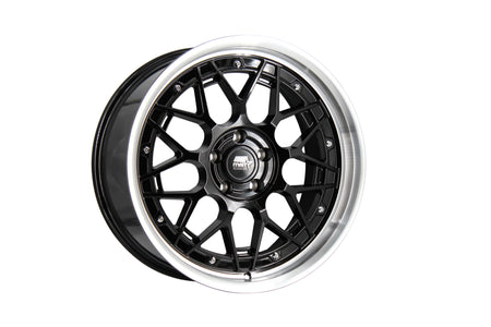 MT03 19x9.5 +35 Black w/ Machined Lip