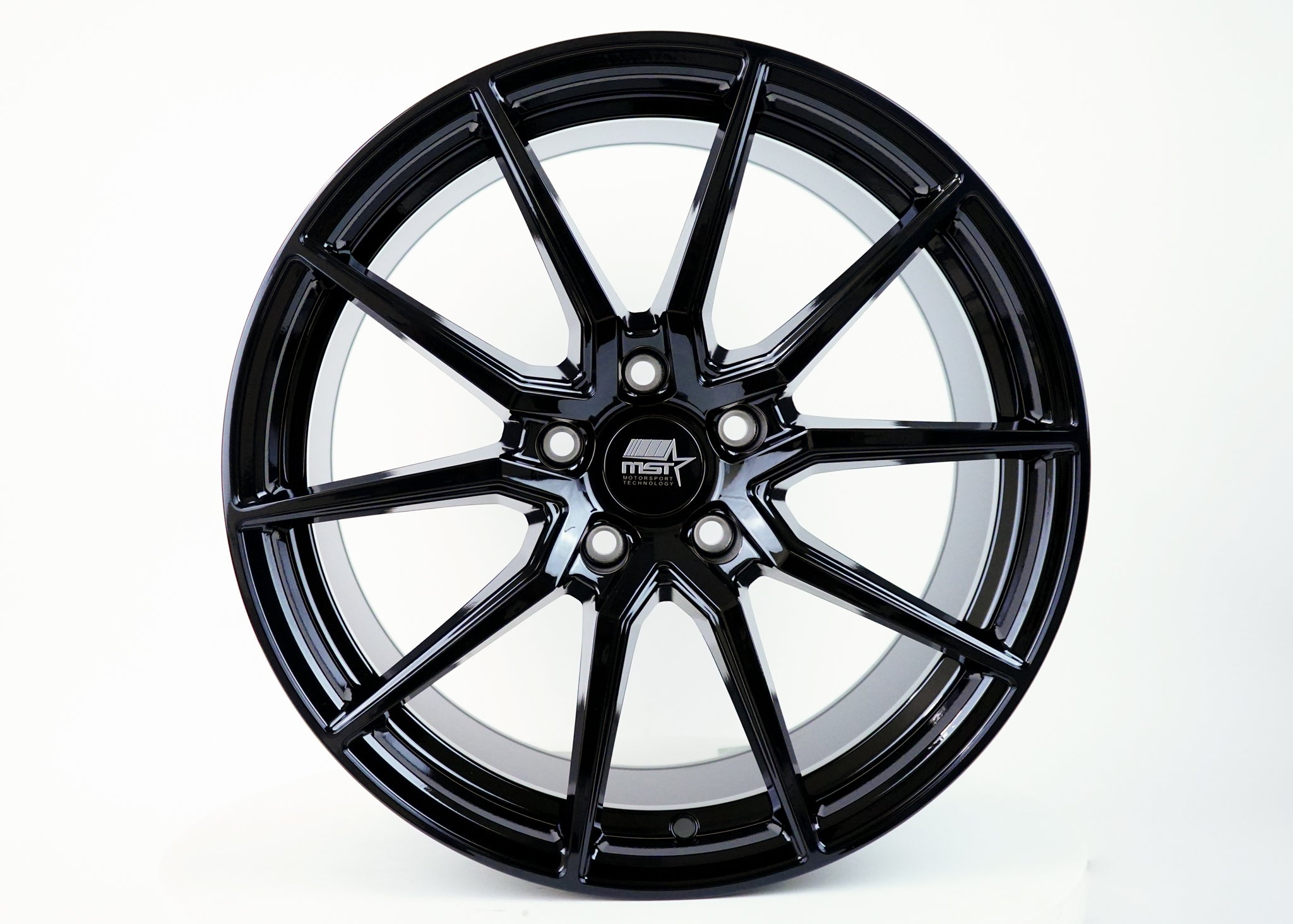 タイヤ・ホイール mst Delta Glossy Black 18x9.5 5x114.3 Offset +38 | MST Wheels – MSTWheels