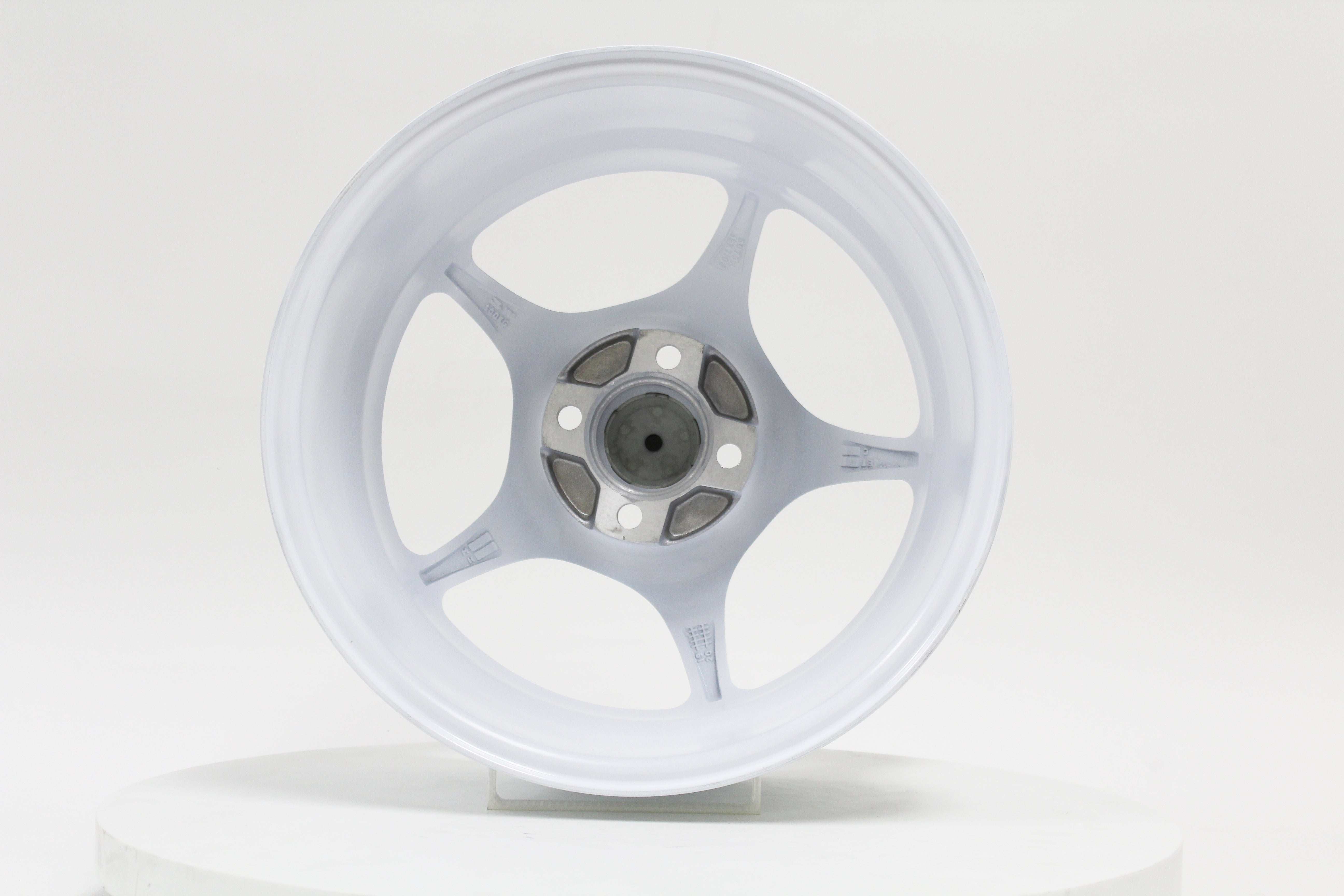 MT46 Glossy White 15x7.0 4x100 Offset +35 | MST Wheels – MSTWheels