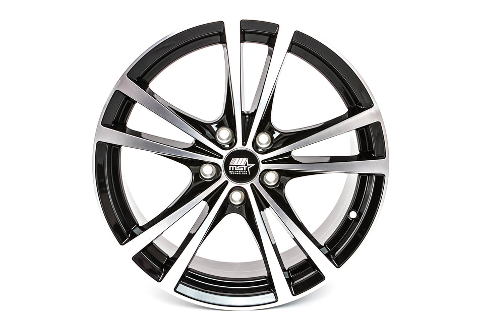 Saber - Glossy Black w/Machined Face - 17x7.0 5x114.3 Offset +45